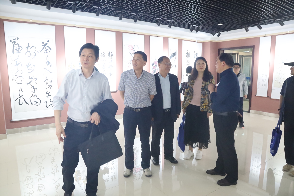 e6a3b735292e4ad0948543952d2d0a6f.jpg e6a3b735292e4ad0948543952d2d0a6f.jpg